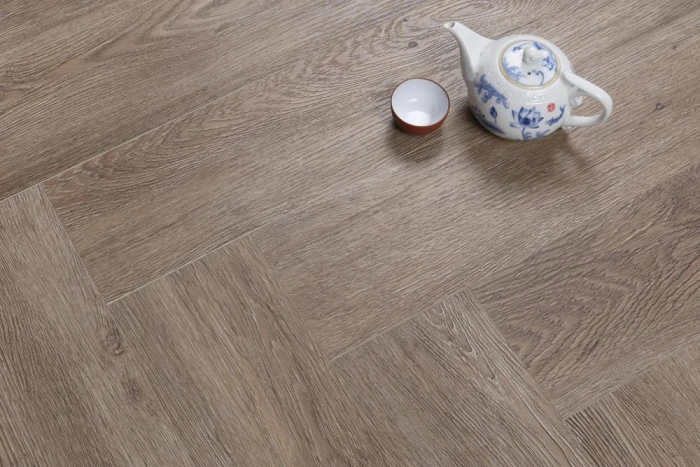 LVT Chalet G8109 Вербье 43кл. (2.5мм 0.5мм) (600х120мм) (30шт/2.16м2)